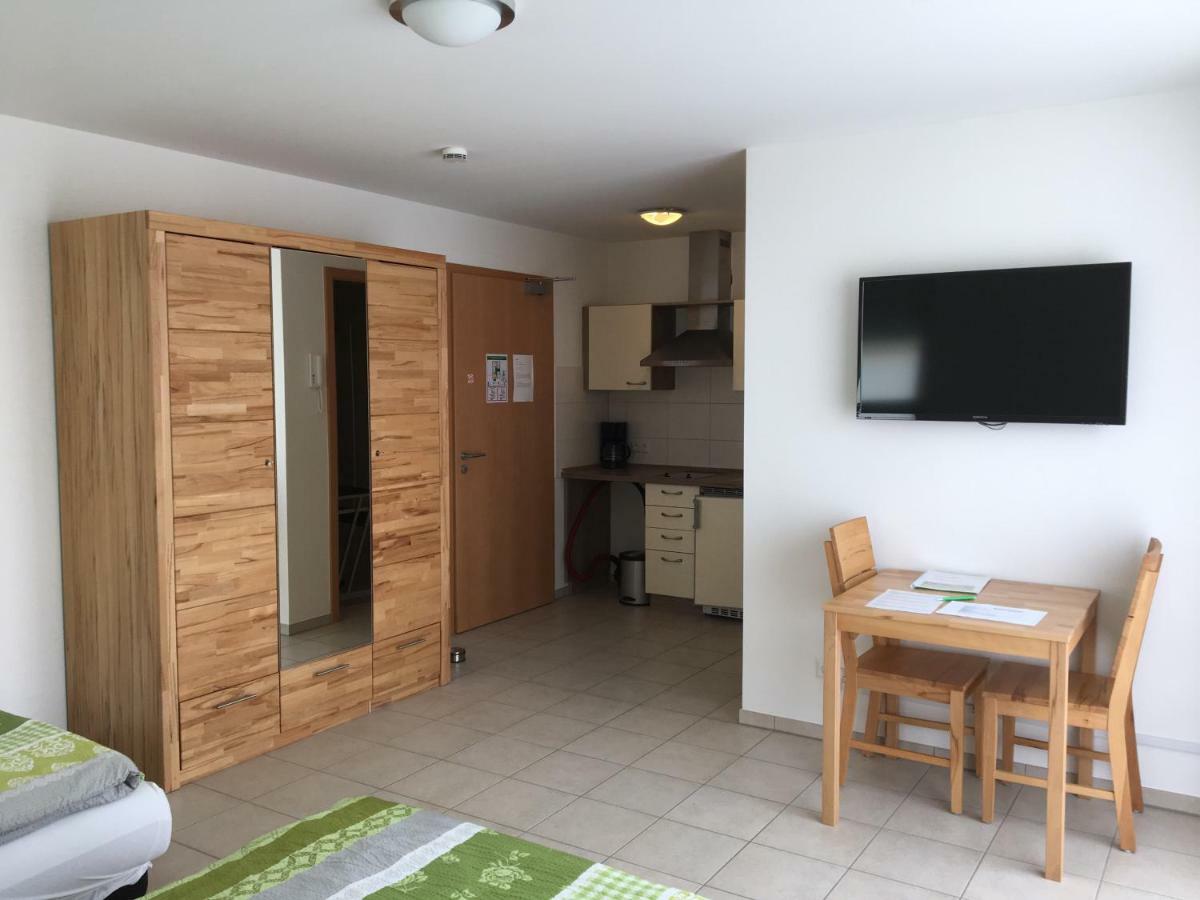 Boardinghouse Casita Amann Lägenhet Friedrichshafen Exteriör bild
