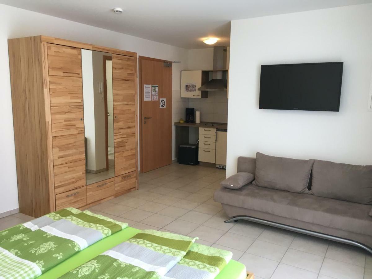 Boardinghouse Casita Amann Lägenhet Friedrichshafen Exteriör bild